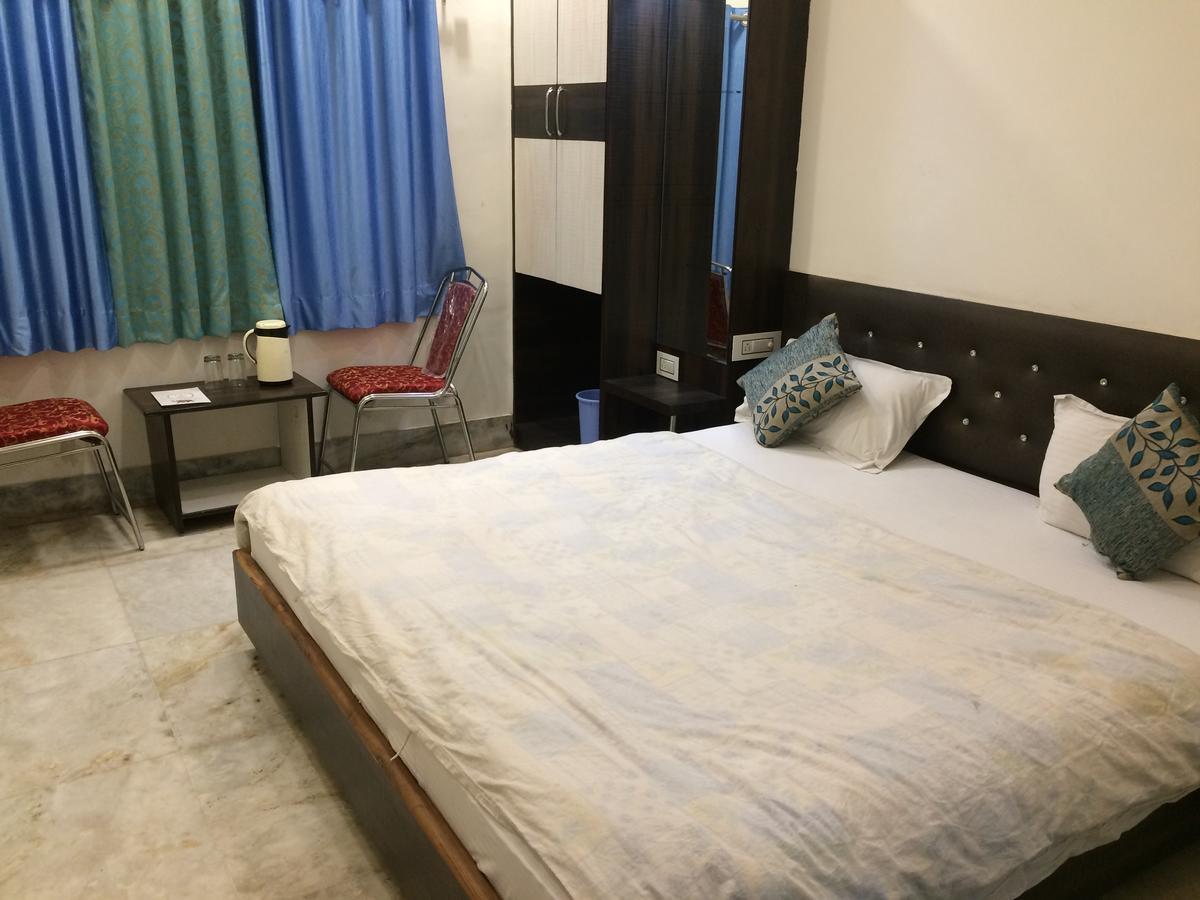 Hotel Raj Vilas Udaipur Exterior foto
